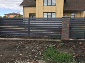 Забор жалюзи 72 метра фото в Боброво